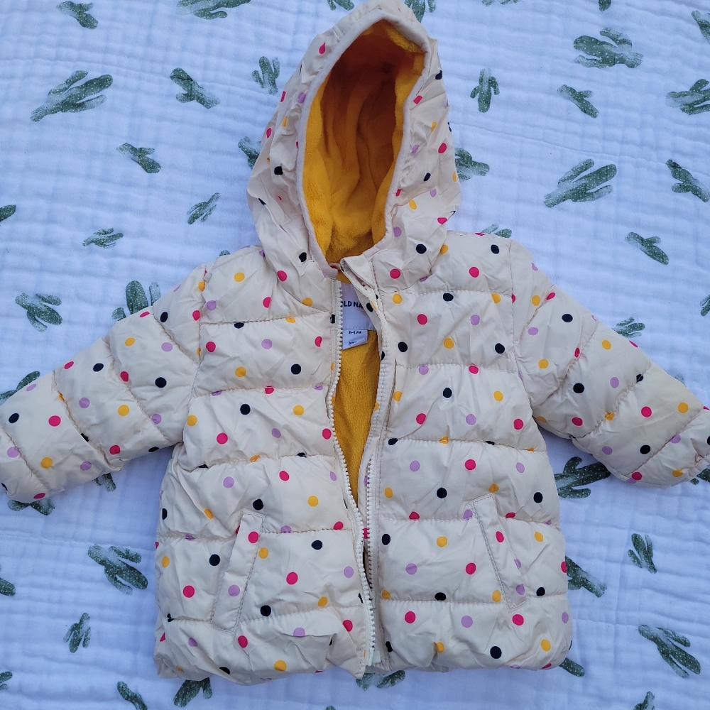 Old Navy baby puffer jacket 6-12 months